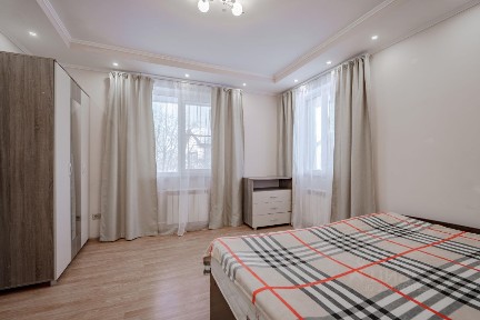 Продается дом, 196,9 м²