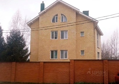 Продается дом, 400 м²