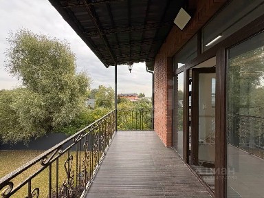 Продается 2-этажный дом, 273,7 м²