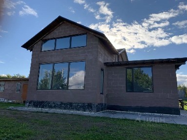 Продается 3-этажный коттедж, 288 м²