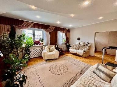 Продается 2-этажный коттедж, 286 м²