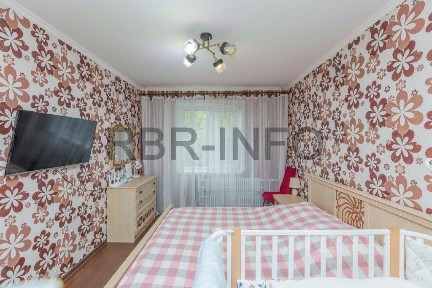 Продается 3-комн. квартира, 77 м²