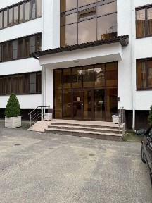 Продается 3-комн. квартира, 82 м²