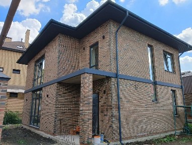 Продается 2-этажный дом, 166 м²