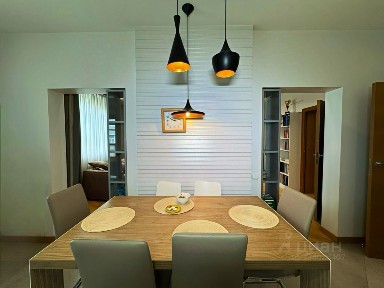 Продается 4-комн. квартира, 131,2 м²