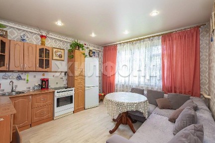 Продается 4-комн. квартира, 68,8 м²