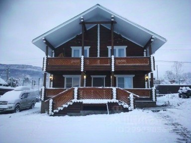 Сдается 2-этажный дом, 200 м²
