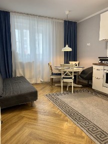 Продается 2-комн. квартира, 72 м²