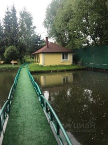 Продается 3-этажный дом, 572 м²