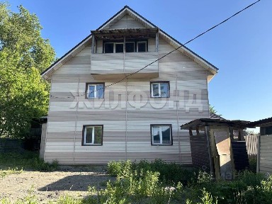 Продается 3-этажный дом, 268,5 м²
