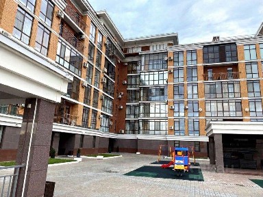 Сдается 1-комн. квартира, 61 м²