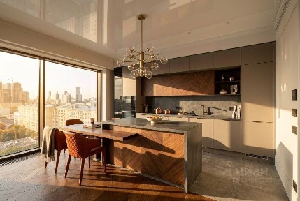 Сдаются 3-комн. апартаменты, 100 м²
