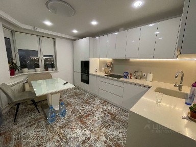 Сдается 1-комн. квартира, 50 м²