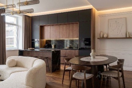 Сдается 4-комн. квартира, 254,4 м²
