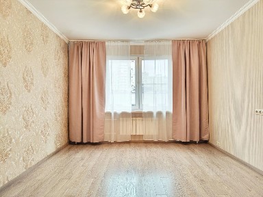 Продается 2-комн. квартира, 55,5 м²