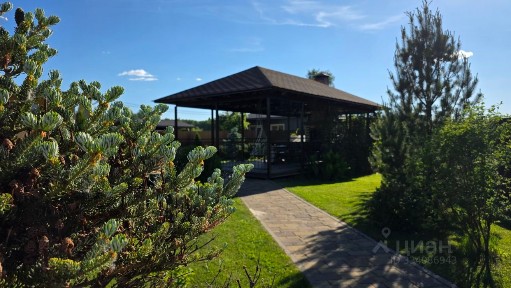 Продается 2-этажный дом, 140 м²