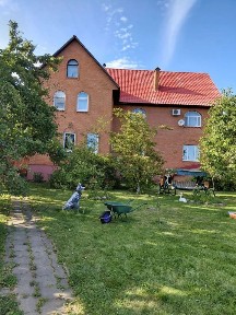 Продается 3-этажный коттедж, 390,8 м²