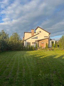 Продается 3-этажный дом, 285 м²
