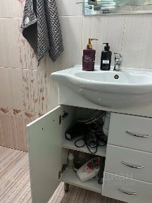 Сдается 2-этажный дом, 98 м²