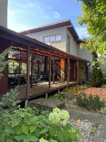 Сдается 2-этажный коттедж, 300 м²