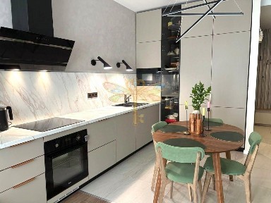 Продается 2-комн. квартира, 75 м²