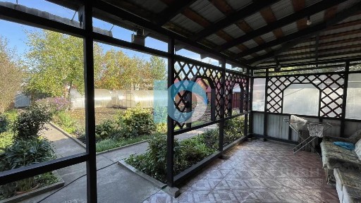 Продается 2-этажный дом, 200 м²