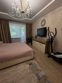 Продается 4-комн. квартира, 90,2 м²