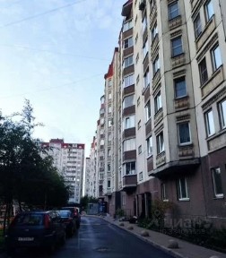 Продается 2-комн. квартира, 65 м²