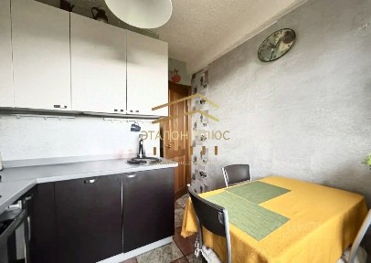 Продается 3-комн. квартира, 57,4 м²