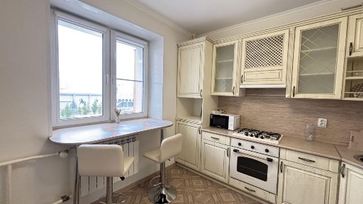 Сдается 2-комн. квартира, 65 м²