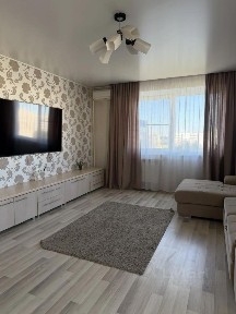 Продается 2-комн. квартира, 69 м²