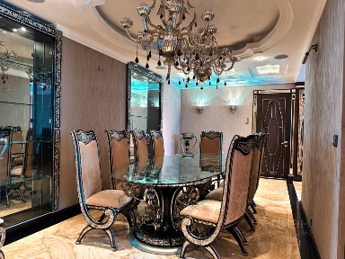 Сдается 5-комн. квартира, 228 м²