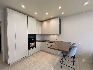 Сдается апартаменты-студия, 38 м²