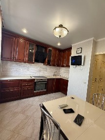 Сдается 3-комн. квартира, 77 м²