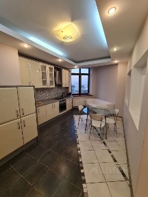 Сдается 2-комн. квартира, 76 м²