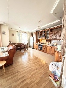 Продается 3-комн. квартира, 101,2 м²