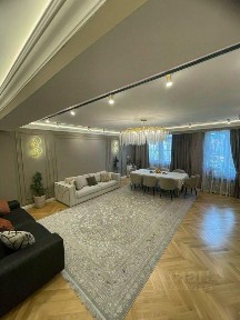 Продается 3-комн. квартира, 135 м²