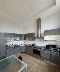Продается многокомнатная квартира, 236,4 м²