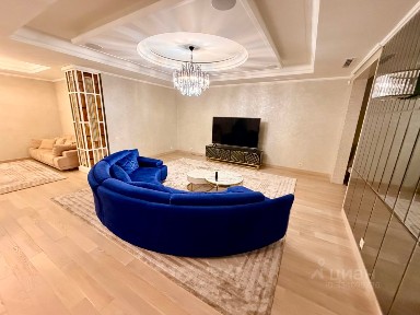 Продается многокомнатная квартира, 273,5 м²