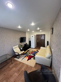 Продается 5-комн. квартира, 106 м²