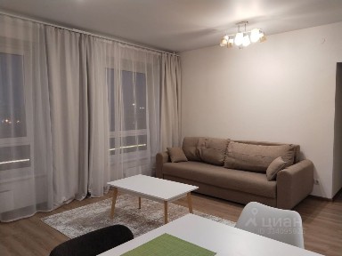 Сдается 4-комн. квартира, 85 м²