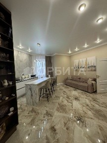 Продается 2-комн. квартира, 75,8 м²