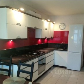 Продается 3-комн. квартира, 88 м²