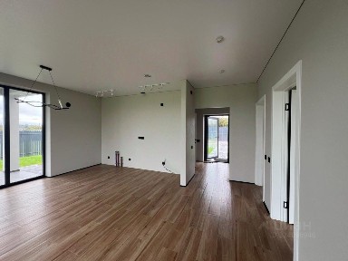 Продается 2-этажный таунхаус, 80 м²