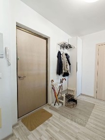 Продается 1-комн. квартира, 54 м²