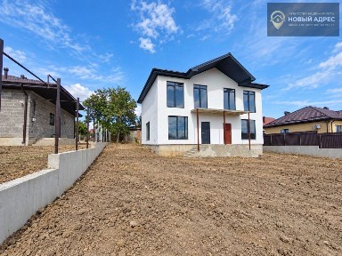 Продается 2-этажный дом, 111,8 м²