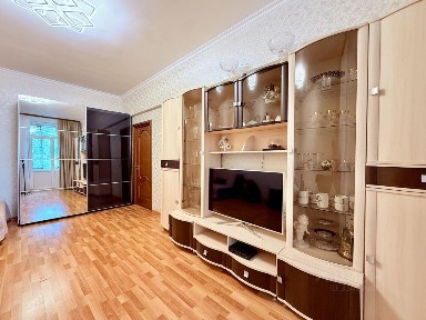 Продается 2-комн. квартира, 57,1 м²