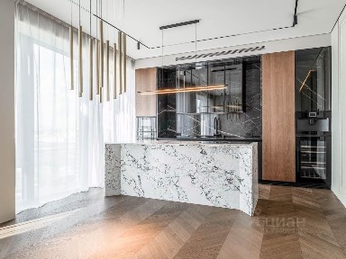 Продается 3-комн. квартира, 93 м²