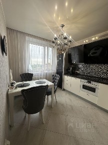 Продается 2-комн. квартира, 52 м²