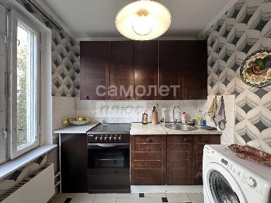 Продается 2-комн. квартира, 42,7 м²